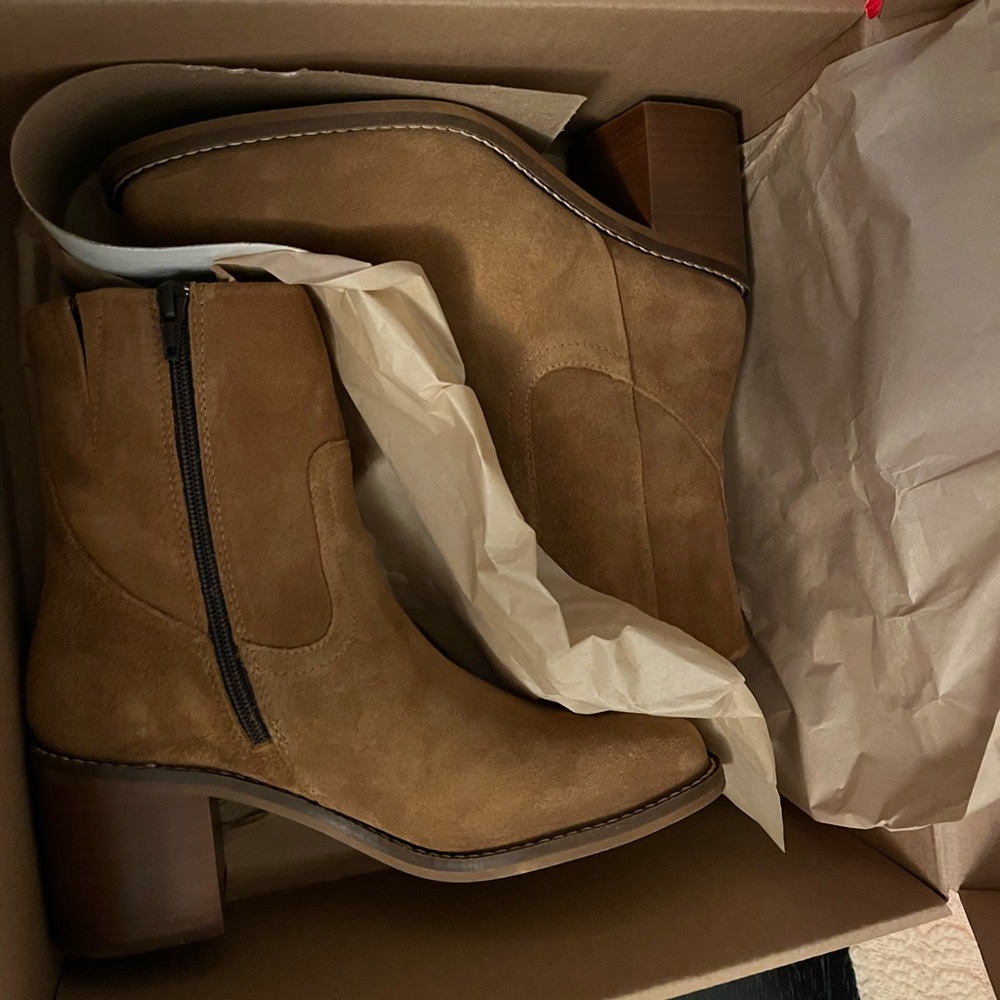 PORTLAND LEATHER/PATINA “Oslo” Suede Ankle Boot in Sand color! NIB!!